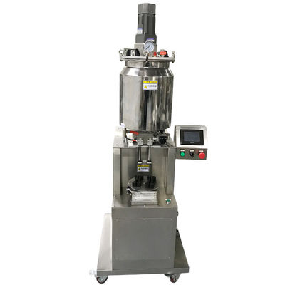 गुणवत्ता  220V 2.3kw Automatic Lip Gloss Filling Machine Two Head Lip Gloss Quantitative Filling Machine फैक्टरी