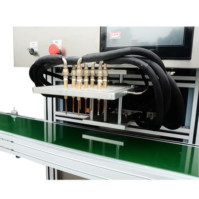 होंठ चमक के लिए आठ रंग भरने की मशीन 380V 50Hz 13.8KW तेज भरने की गति