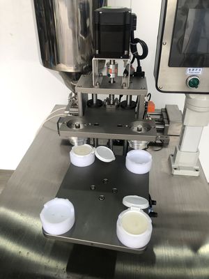 एकल रंग/दोहरे रंग/तीन रंग एयर कुशन बीबी क्रीम भरने की मशीन SUS304 1020Pcs/h
